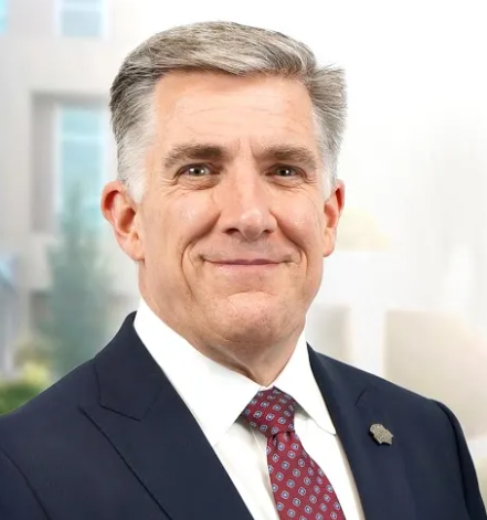 A man in a suit and tie.