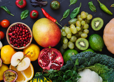 A group of different fruits.