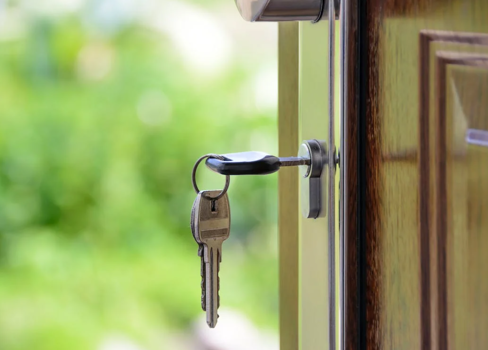 A door handle with a key.